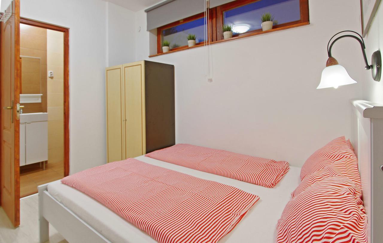 Pelso Apartman Zamardi Luaran gambar